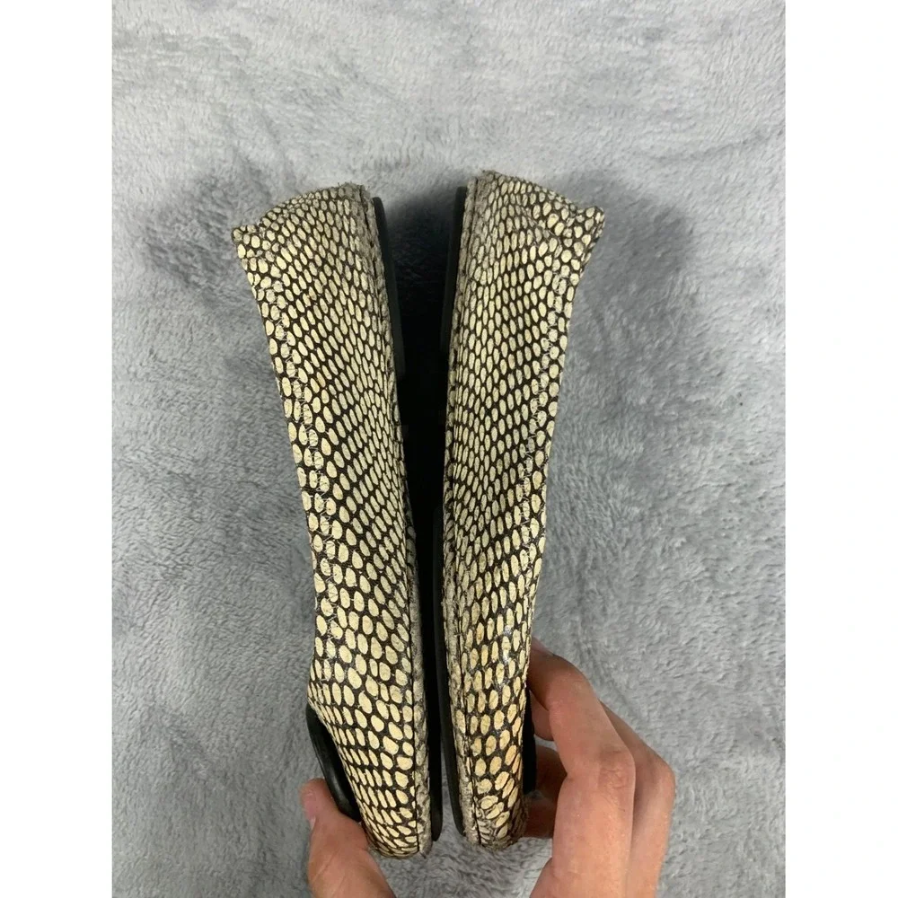 Tory Burch ballet flats US 8.5M Beige Womens Snake Skin Yellow